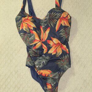 Fabiani Women's 46D /18 Navy Blue Tropical Floral One Piece Swimsuit